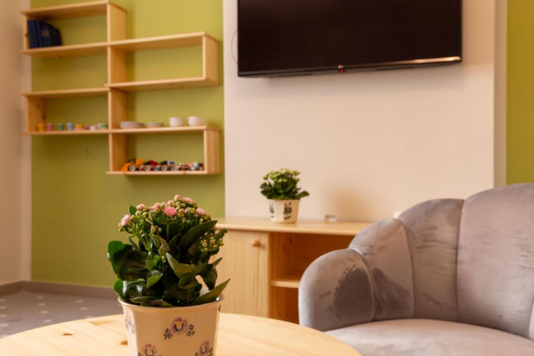 Csoemoeri Vendeghaz Hotell Csomor Exteriör bild